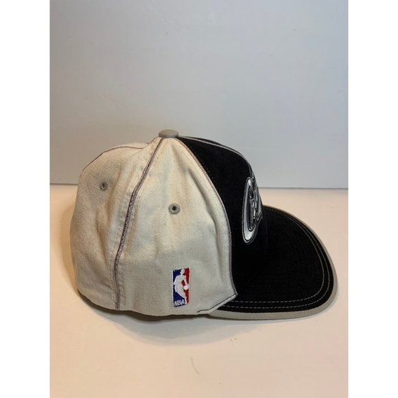 Los Angeles Lakers NBA 2002 Champions Official Reebok Fitted Cap Hat - Size 9 - Picture 2 of 12